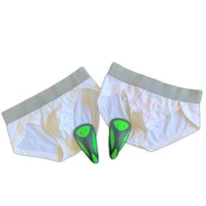 Unshdun Youth Briefs With Bioflex Cup